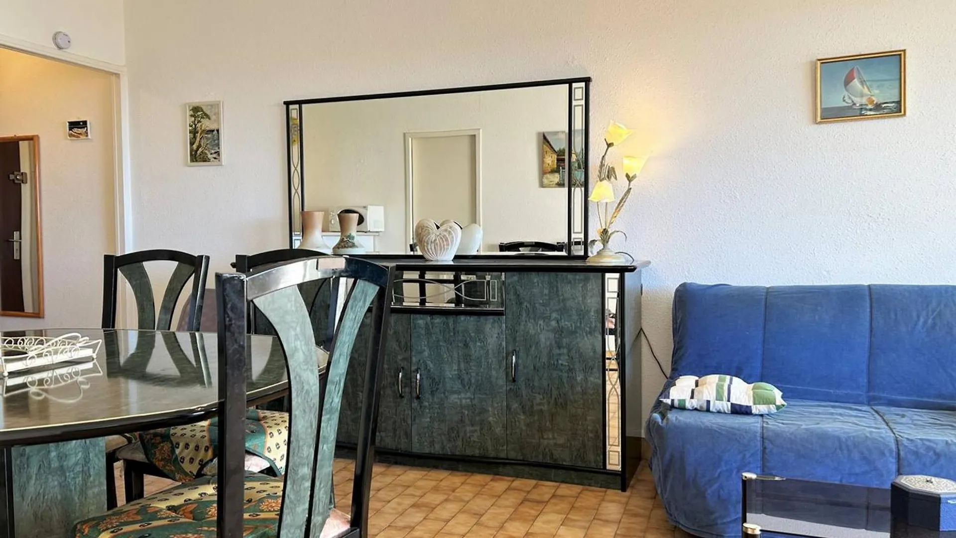 Appartement 2 Pieces, 4 Couchages - Terrasse, Parking, Proche Plage - Le Lavandou - Fr-1-251-543 França